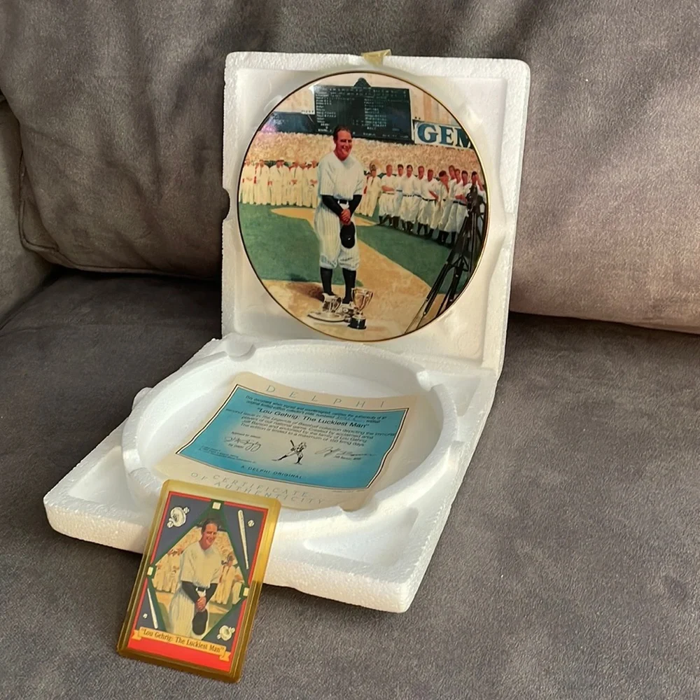 NWT. Vintage Lou Gehrig “The Luckiest Man”. Collectible baseball plate. - Picture 1 of 6